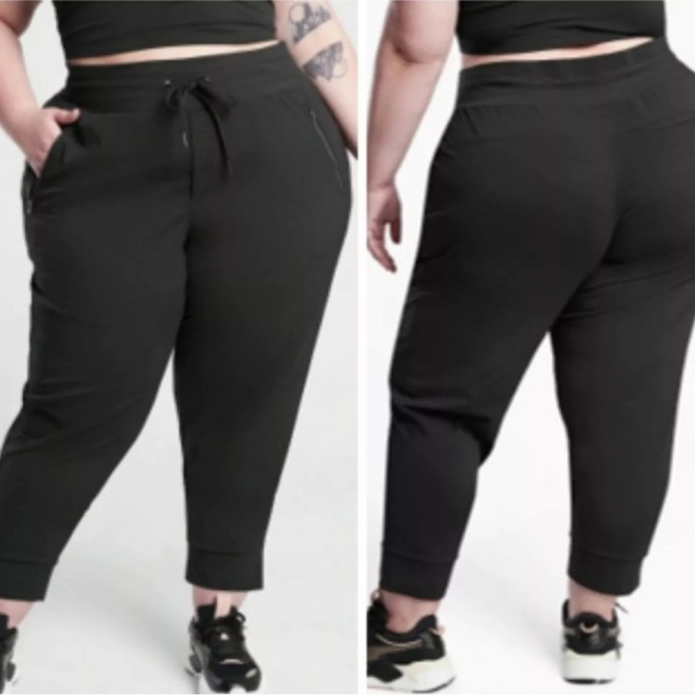NEW Athleta Trekkie North Jogger Womens Plus Sz 26 Black Gorpcore‎ Casual Sporty